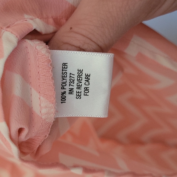 Candies Women’s Cap Sleeve Chevron Blouse  | Size XL - Picture 3 of 5